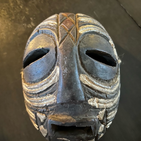 Handcrafted Tribal Mask - Black and Brown